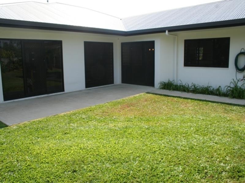 24 Ocean Avenue, Cooya Beach QLD 4873
