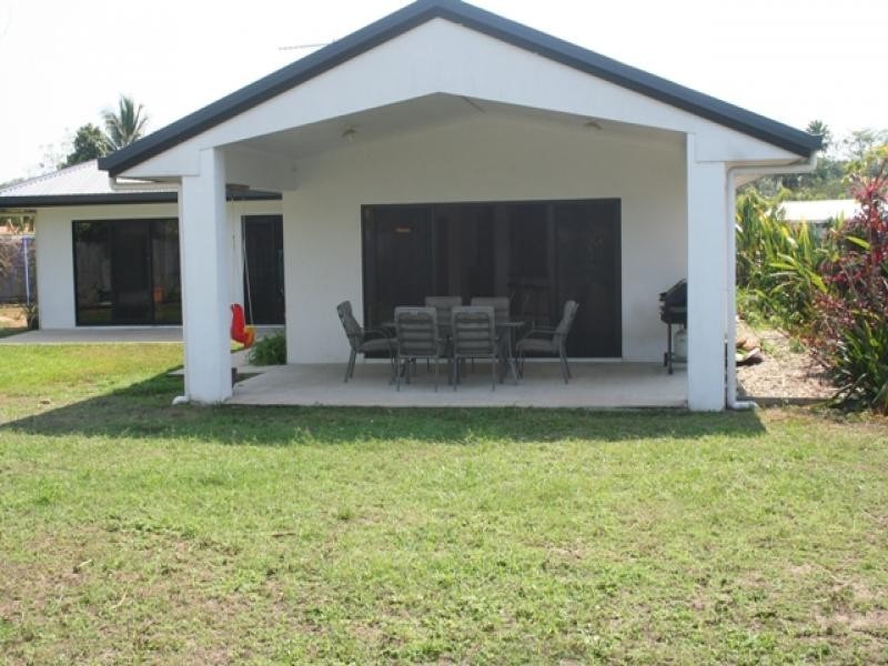 24 Ocean Avenue, Cooya Beach QLD 4873