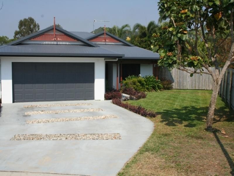 24 Ocean Avenue, Cooya Beach QLD 4873