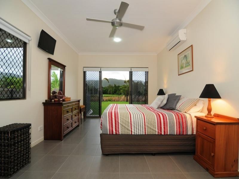 16 THE LAKE ESTATE, Port Douglas QLD 4877