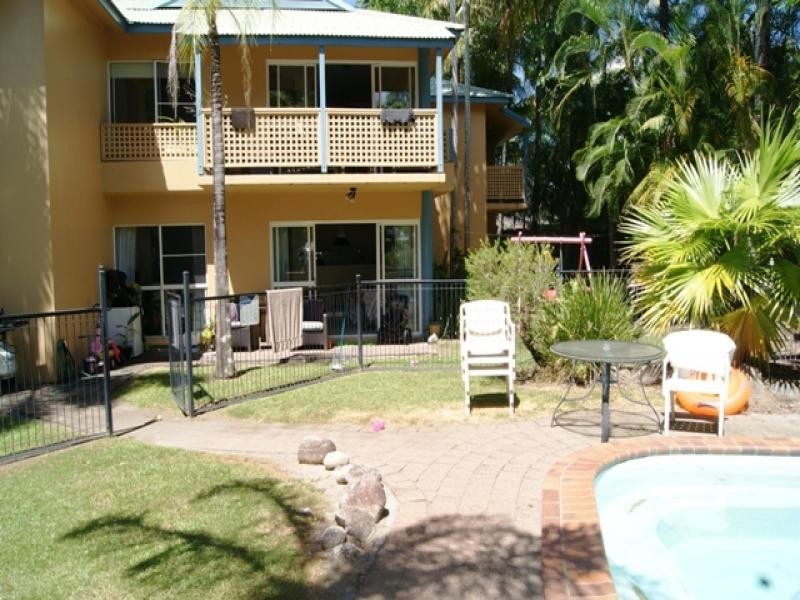 2/9 Morning Close, Port Douglas QLD 4877