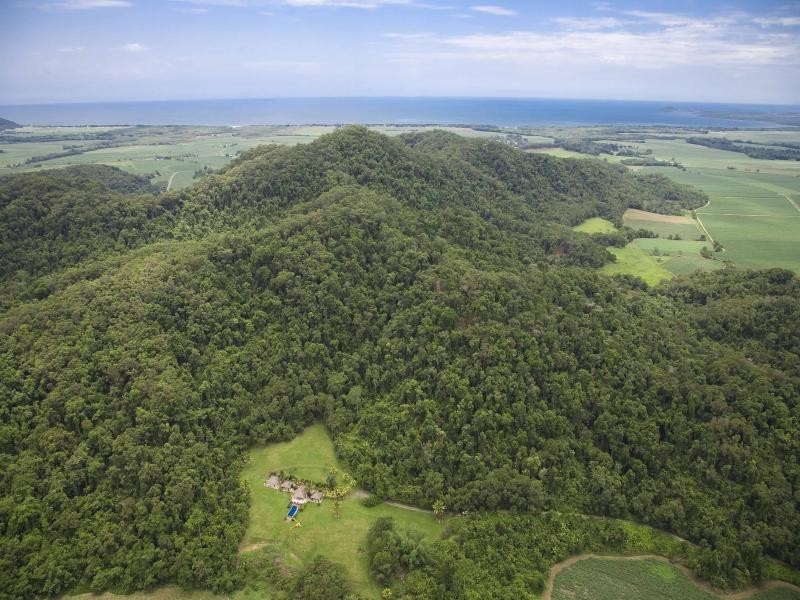 112 and 51 Syndicate Road, Miallo QLD 4873