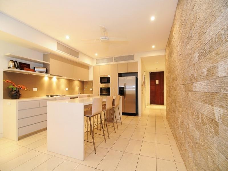 404/56-64 MACROSSAN ST (COCONUT GROVE), Port Douglas QLD 4877