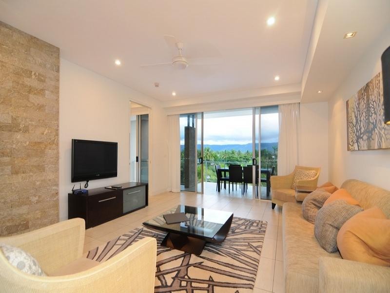 404/56-64 MACROSSAN ST (COCONUT GROVE), Port Douglas QLD 4877