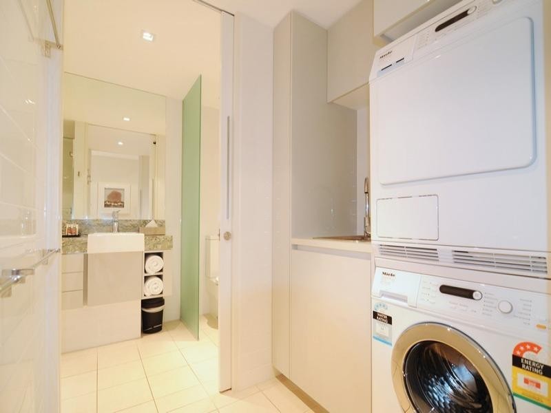 404/56-64 MACROSSAN ST (COCONUT GROVE), Port Douglas QLD 4877