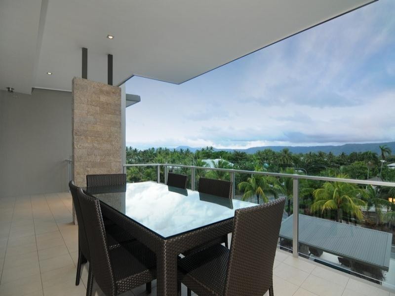 404/56-64 MACROSSAN ST (COCONUT GROVE), Port Douglas QLD 4877