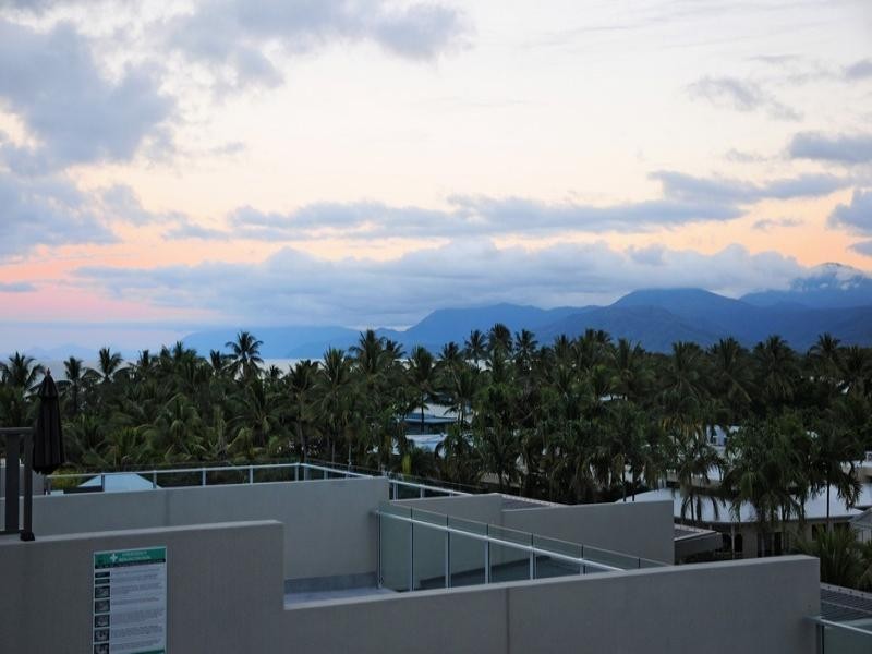 404/56-64 MACROSSAN ST (COCONUT GROVE), Port Douglas QLD 4877