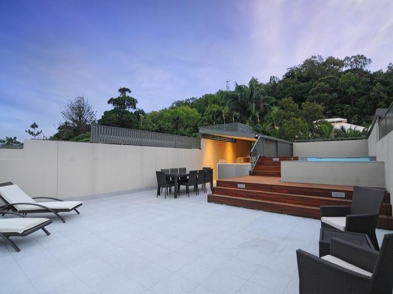 404/56-64 MACROSSAN ST (COCONUT GROVE), Port Douglas QLD 4877