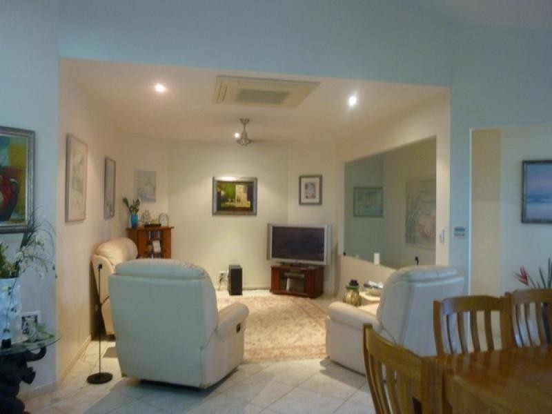 2 Lorikeet Close, Port Douglas QLD 4877