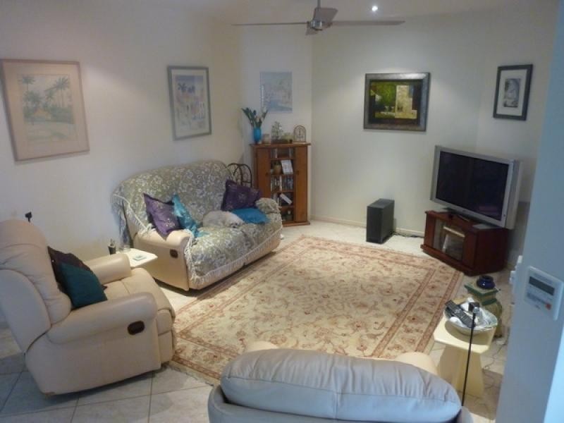 2 Lorikeet Close, Port Douglas QLD 4877