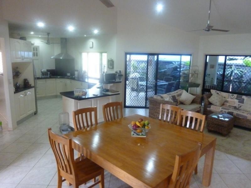 2 Lorikeet Close, Port Douglas QLD 4877