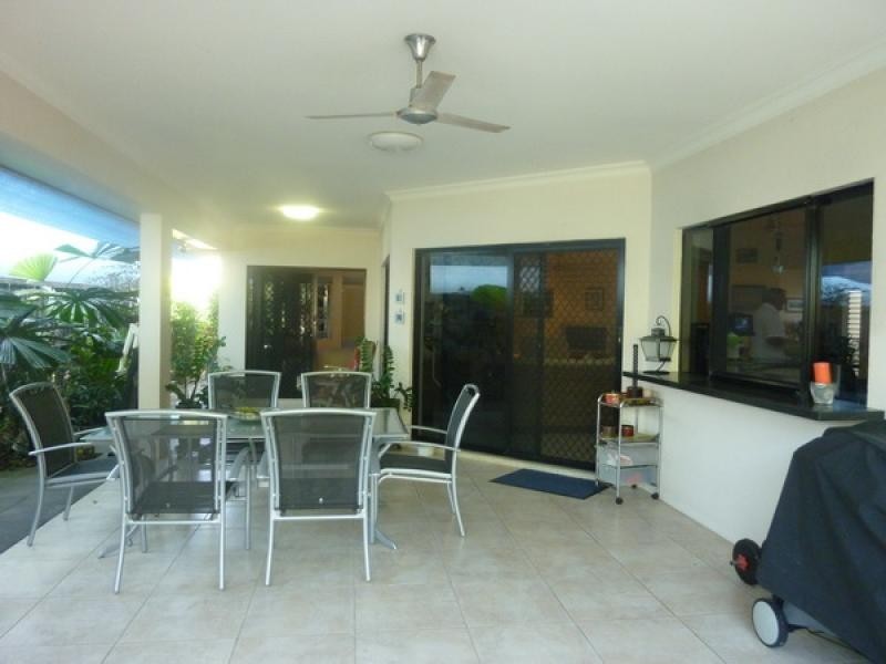 2 Lorikeet Close, Port Douglas QLD 4877