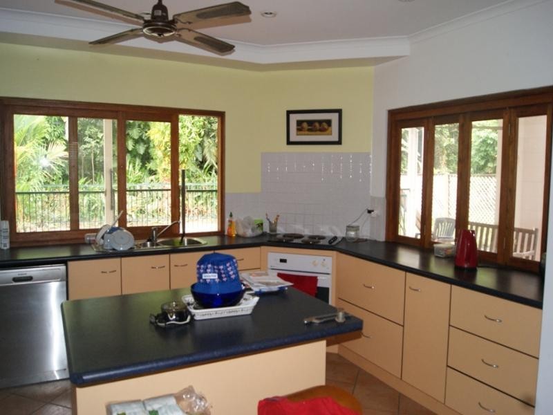 11 LANGLEY RD, Port Douglas QLD 4877