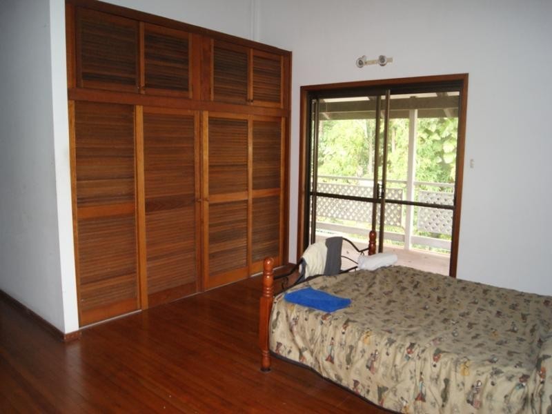 11 LANGLEY RD, Port Douglas QLD 4877