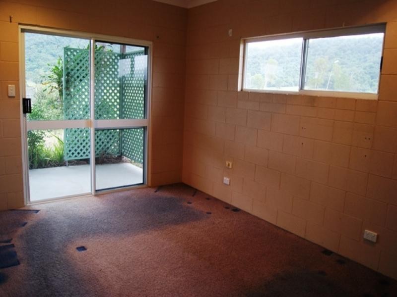 8 Jenae Close, Wonga QLD 4873