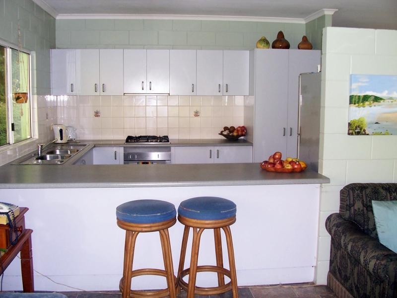 42 Kahana Road, Whyanbeel QLD 4873