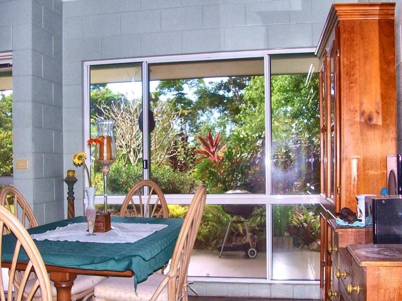 42 Kahana Road, Whyanbeel QLD 4873