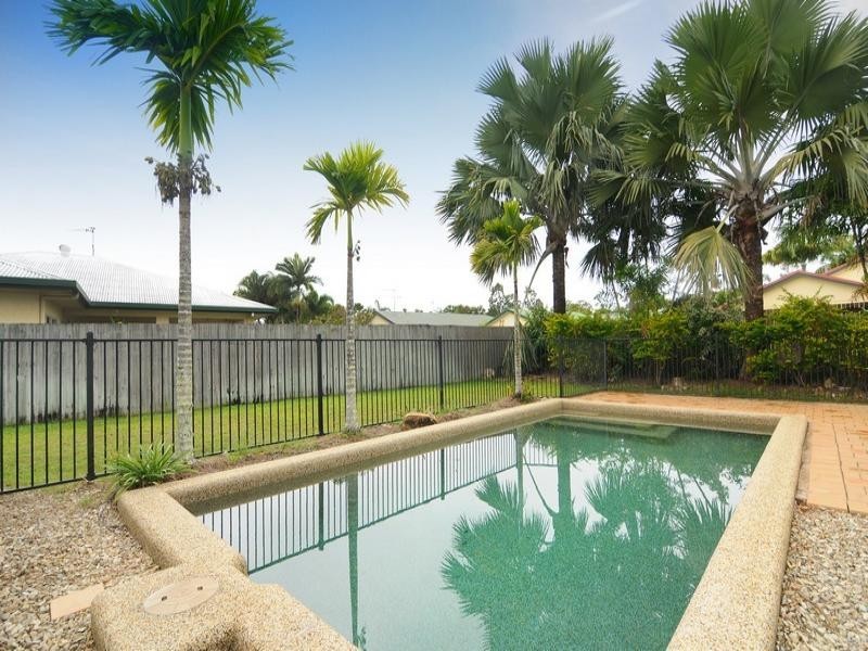 24 Brolga, Port Douglas QLD 4877