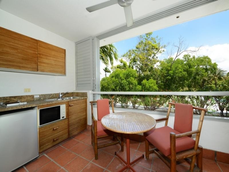 105/2-4 Macrossan St, Port Douglas QLD 4877