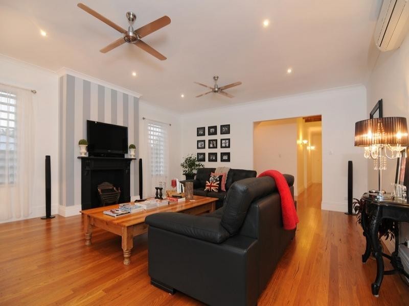 17 THE LAKE ESTATE, Port Douglas QLD 4877