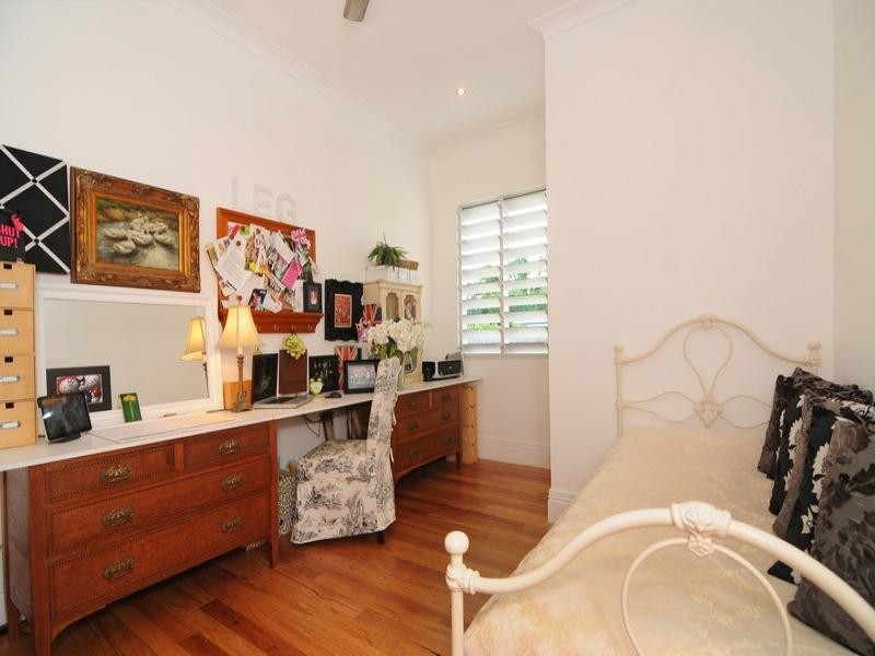 17 THE LAKE ESTATE, Port Douglas QLD 4877