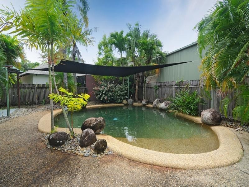 1 Ruby Close, Port Douglas QLD 4877