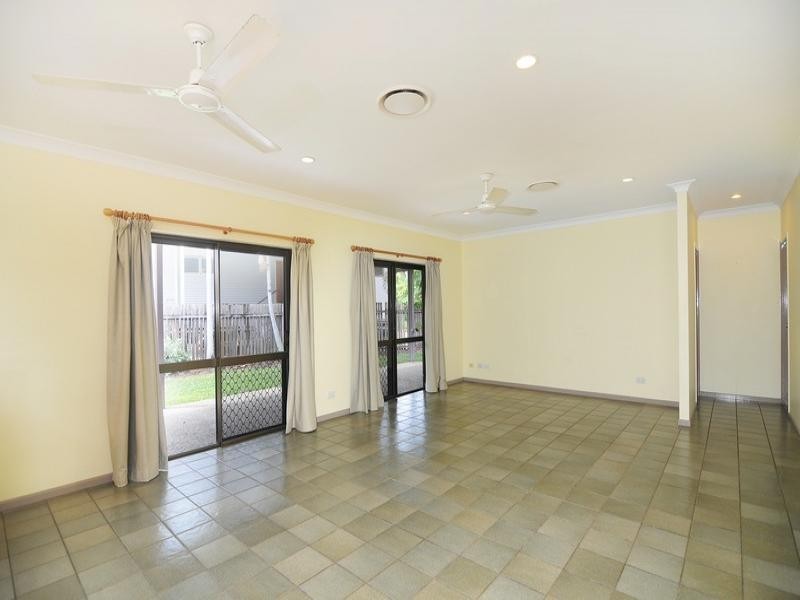 1 Ruby Close, Port Douglas QLD 4877