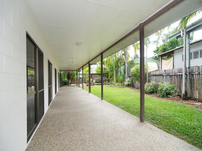 1 Ruby Close, Port Douglas QLD 4877