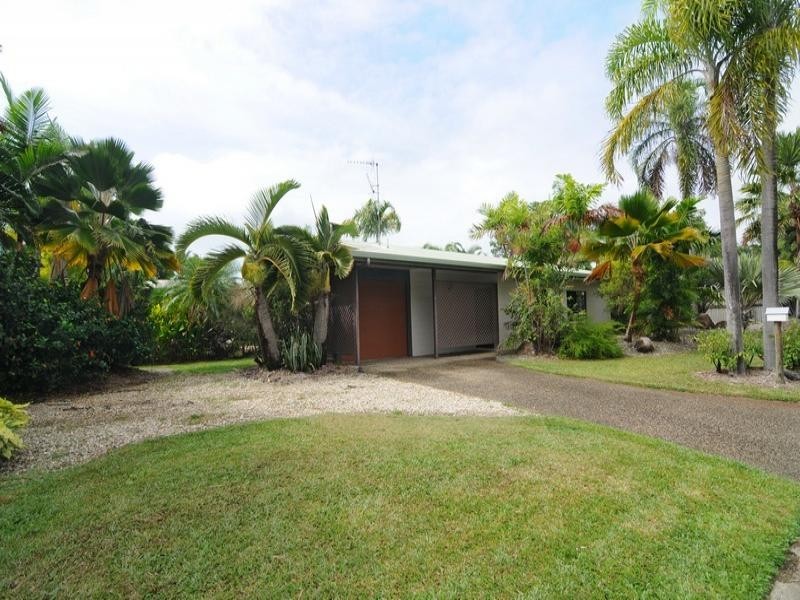 1 Ruby Close, Port Douglas QLD 4877
