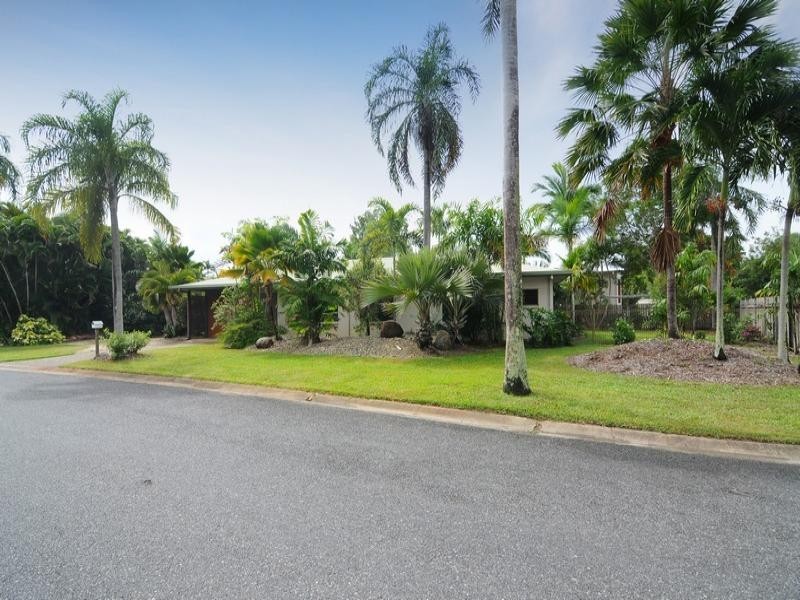 1 Ruby Close, Port Douglas QLD 4877