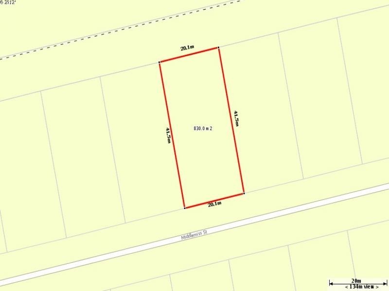 13 Middlemiss St, Mossman QLD 4873