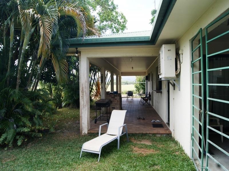 27 COULTHARD CLOSE, Newell QLD 4873
