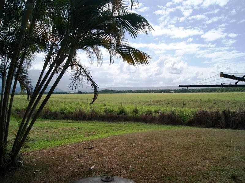 27 COULTHARD CLOSE, Newell QLD 4873