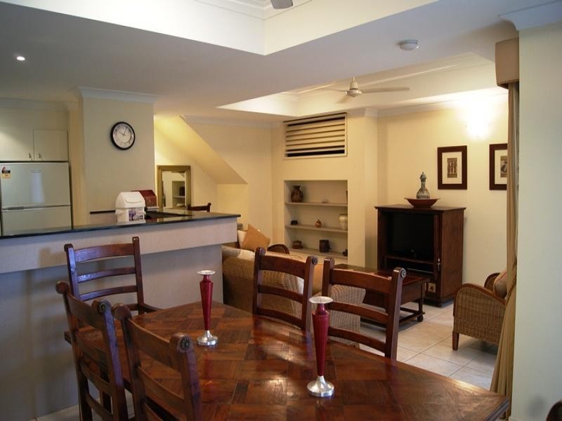 18/1 HUTCHINGS ROAD, Port Douglas QLD 4877