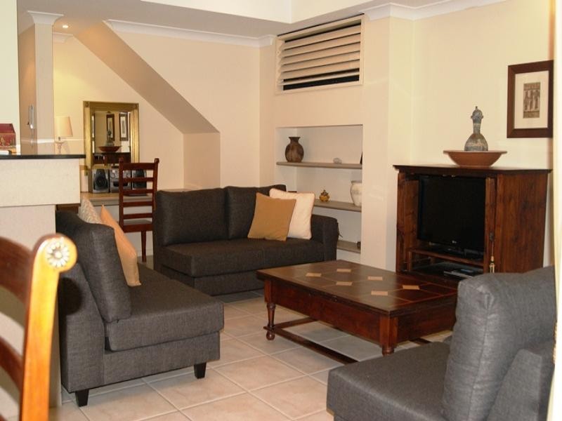 18/1 HUTCHINGS ROAD, Port Douglas QLD 4877