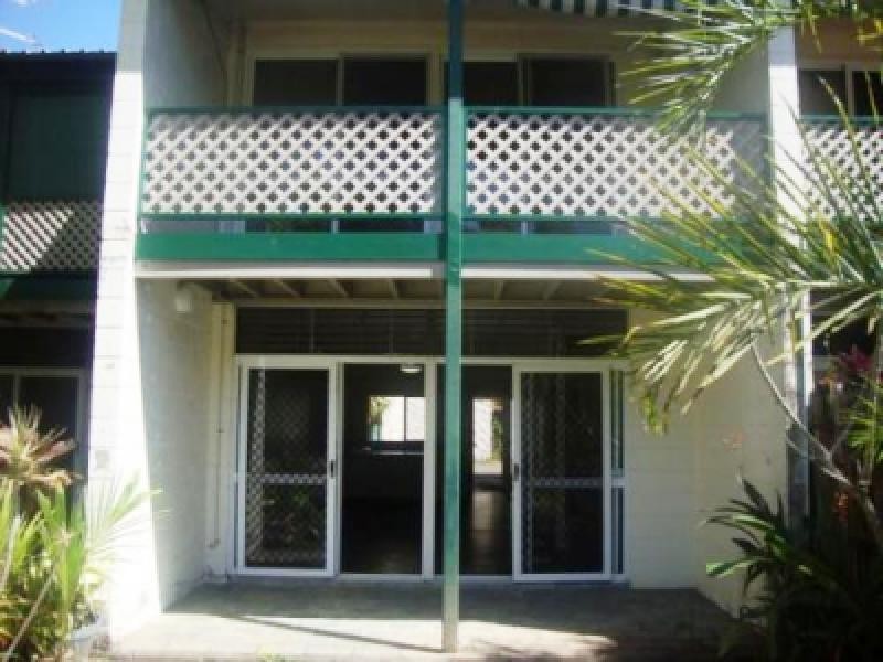 2/2 Calophyllum Close, Wonga QLD 4873