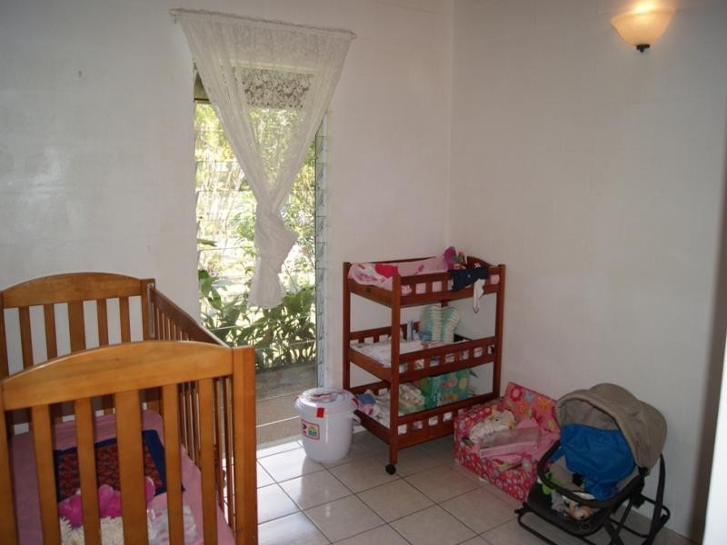 5 TULIP ST, Cooya Beach QLD 4873