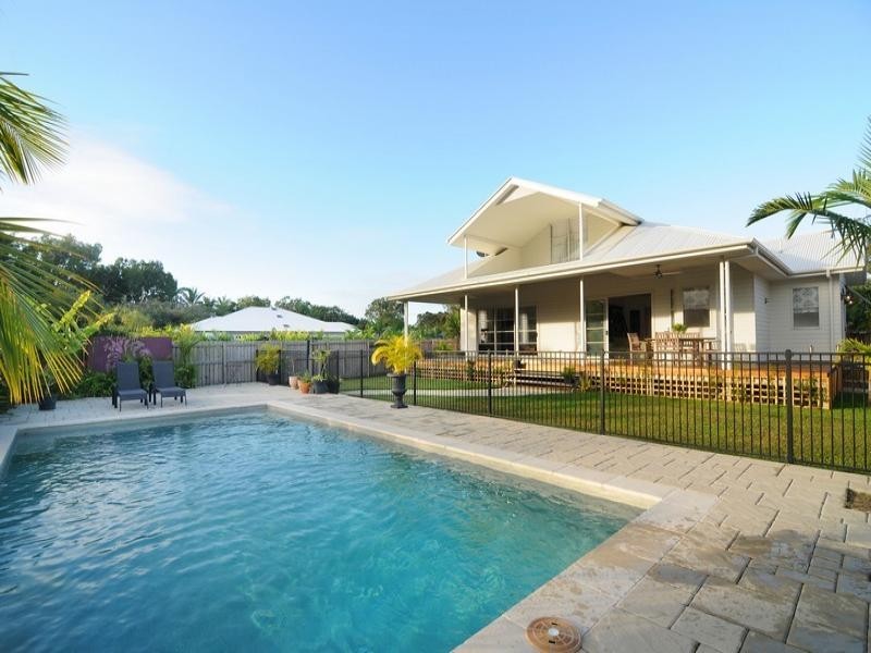 17 THE LAKE ESTATE, Port Douglas QLD 4877