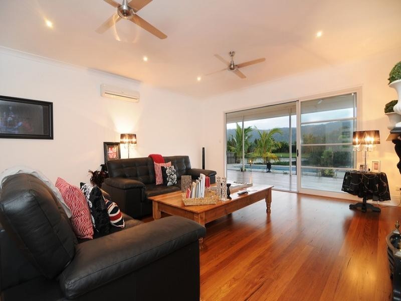 17 THE LAKE ESTATE, Port Douglas QLD 4877