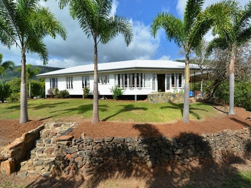 42 COOLALINGA DVE, Port Douglas QLD 4877