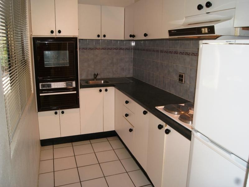 2/5 LITTLE REEF ST, Port Douglas QLD 4877