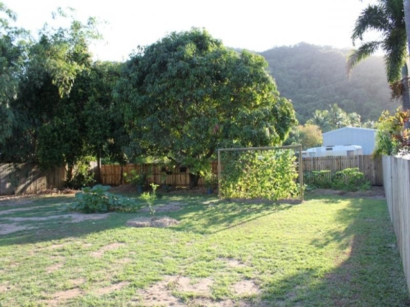 34 Kalkuri Close, Wonga QLD 4873