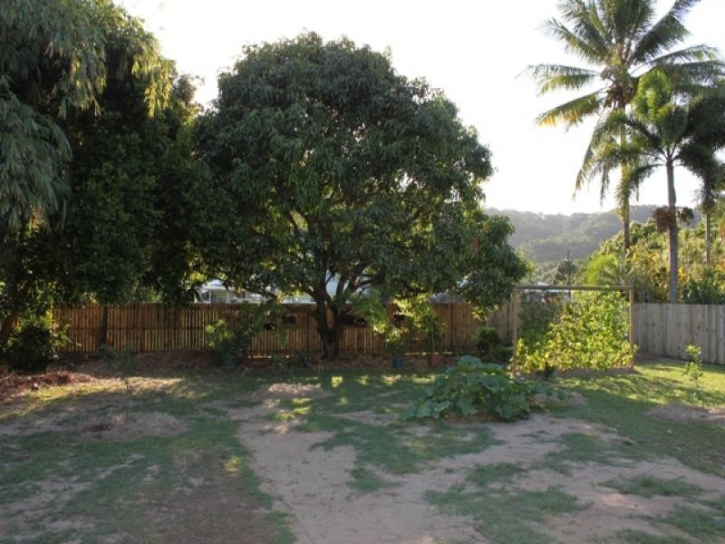 34 Kalkuri Close, Wonga QLD 4873