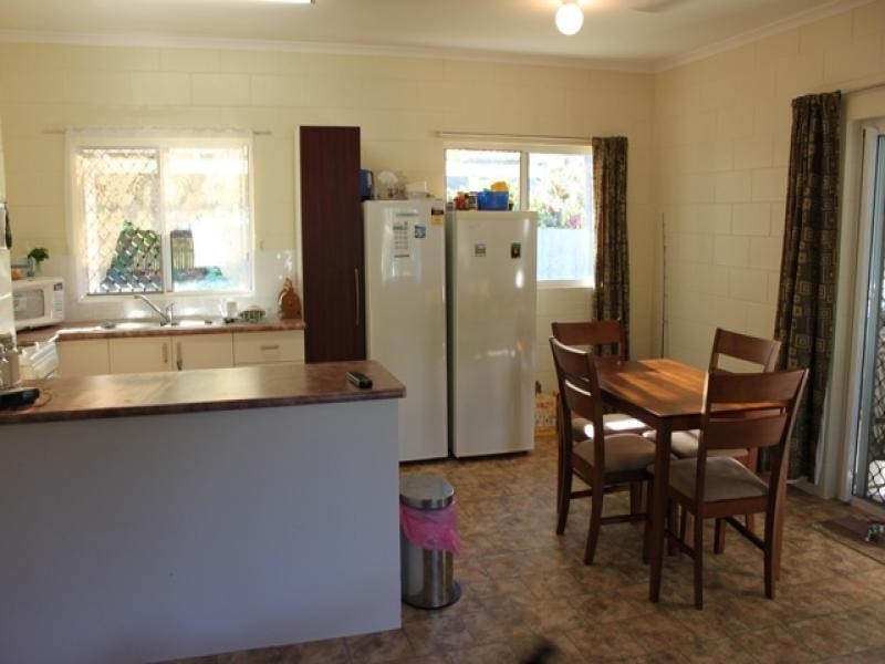 34 Kalkuri Close, Wonga QLD 4873