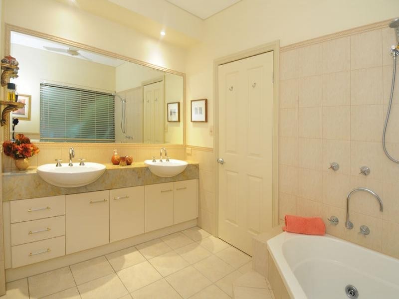 7/17 St Crispins Ave, Port Douglas QLD 4877