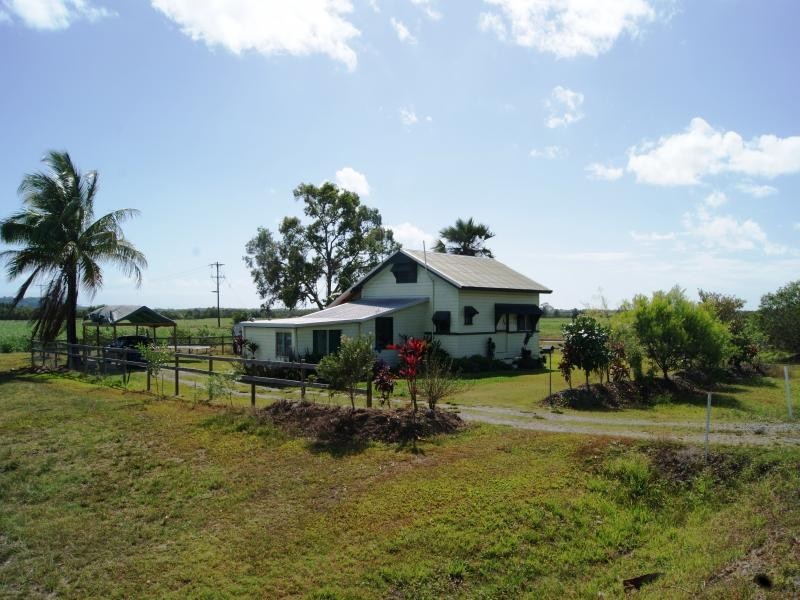 Lot 4 Captain Cook Highway, Port Douglas QLD 4877