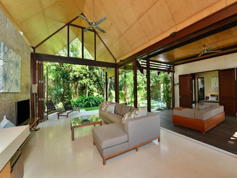 73 BALE DVE, Port Douglas QLD 4877