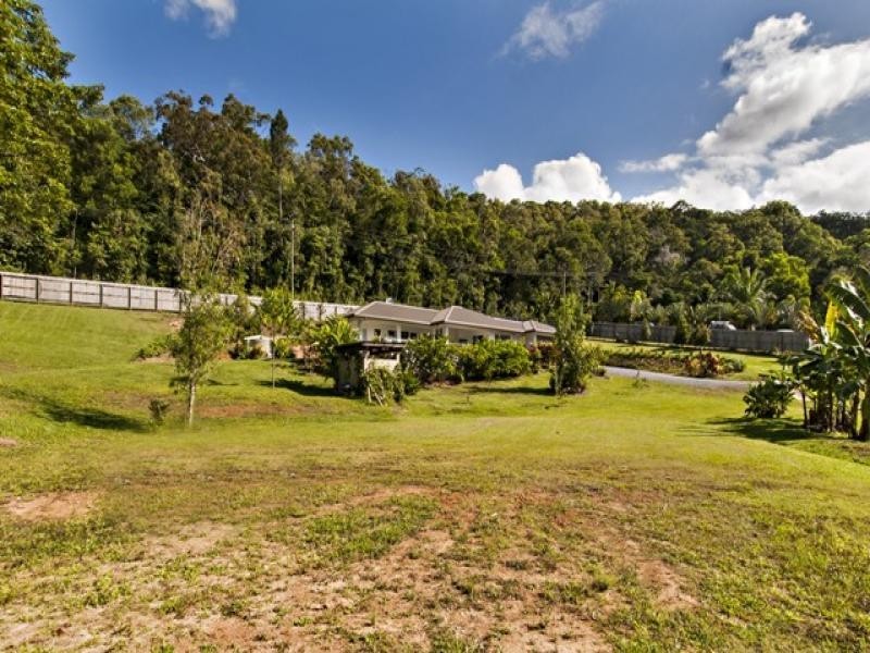 3 Jabeva Close, Miallo QLD 4873