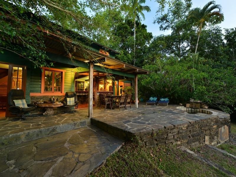 380 Pinnacle Rd, Julatten QLD 4871