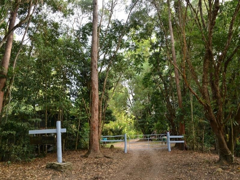 380 Pinnacle Rd, Julatten QLD 4871